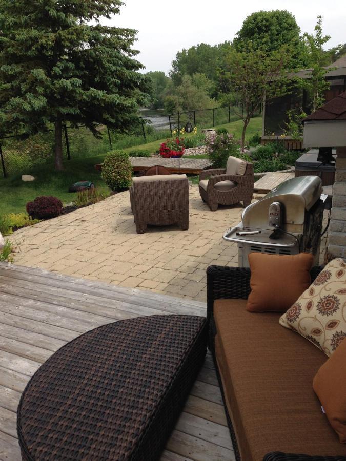 Appartamento Cozy Luxury On The Thames In Ontario! Londra Esterno foto